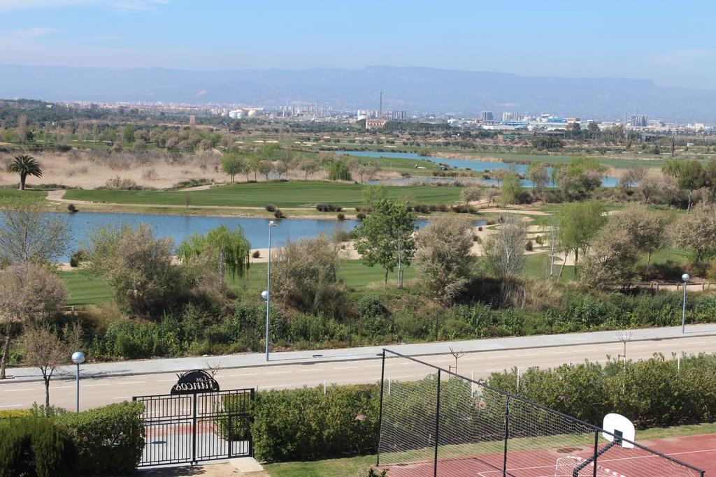 Los Juncos De Pineda Park Salou Bagian luar foto