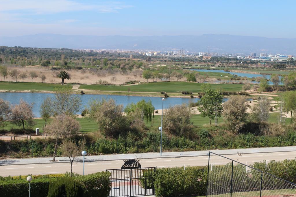 Los Juncos De Pineda Park Salou Bagian luar foto