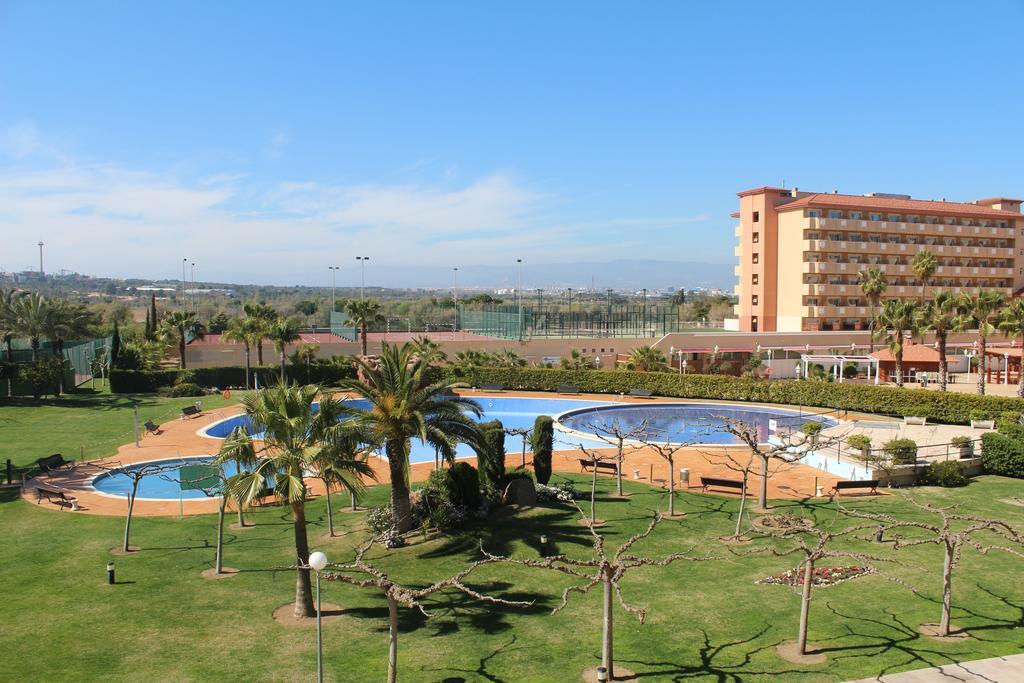 Los Juncos De Pineda Park Salou Bagian luar foto