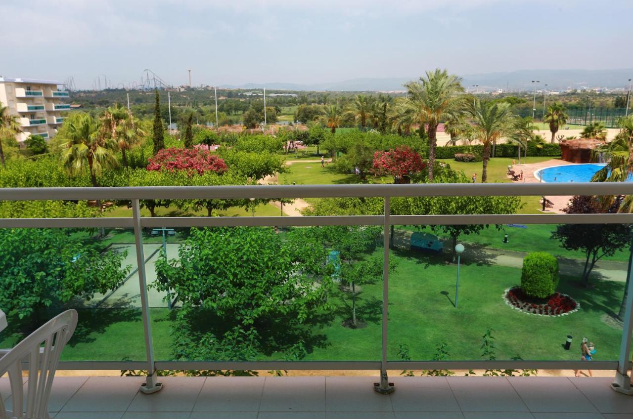 Los Juncos De Pineda Park Salou Bagian luar foto